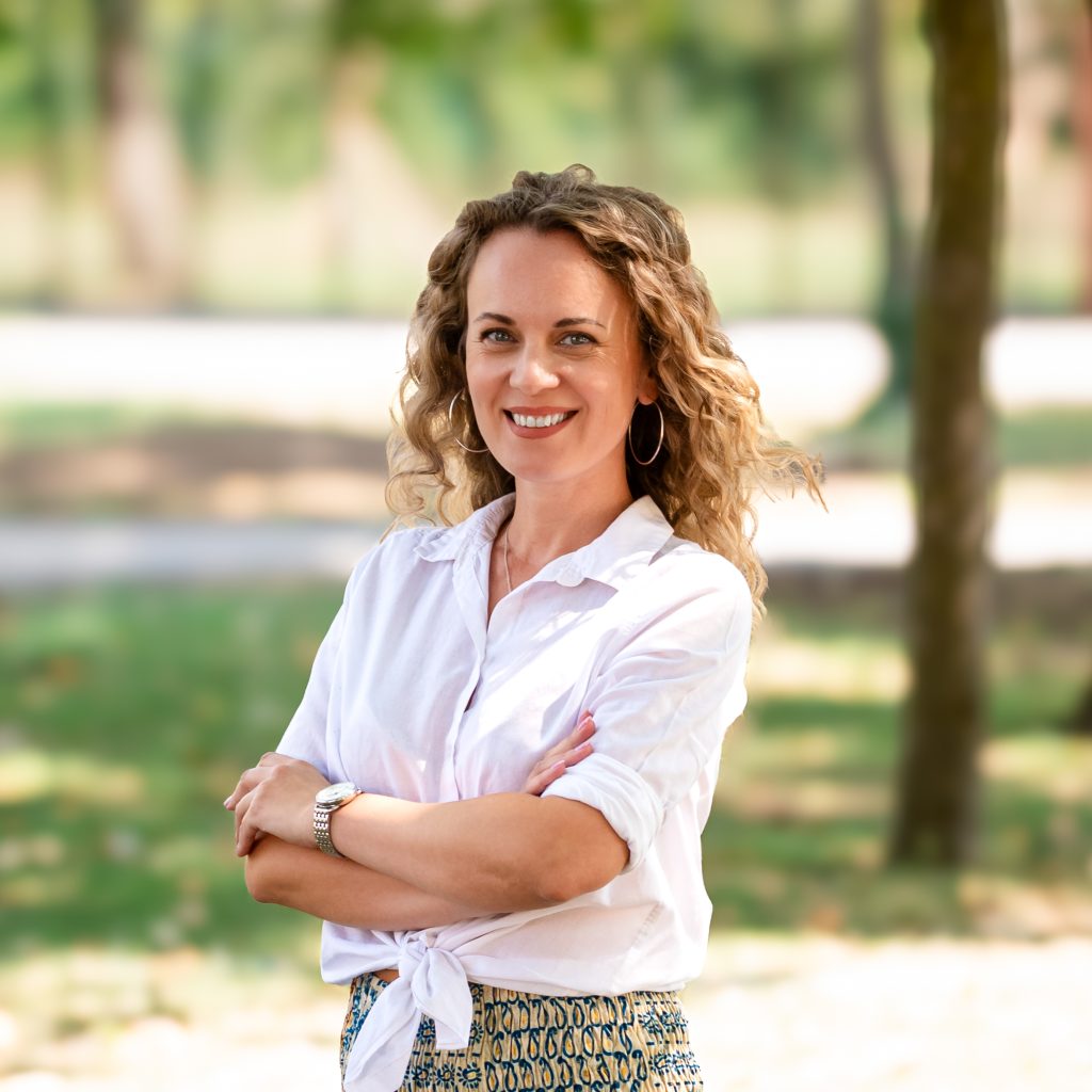Oana STRÎMBEANU