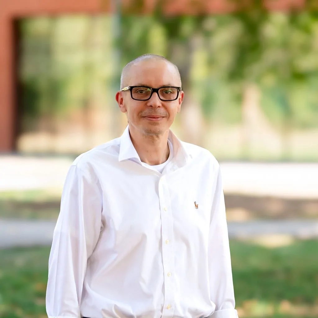 Bogdan N. LAZAR